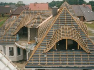 Dachstühle, Dachdeckungen, Dachsanierungen von "Holzbau-Steinbach GmbH"